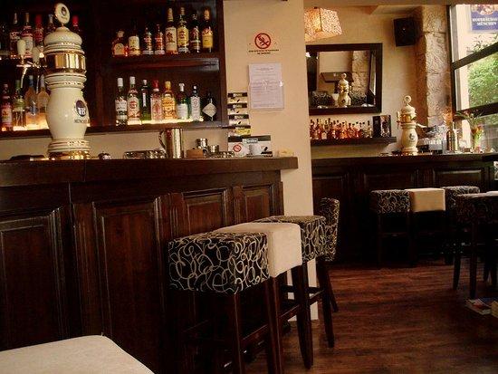 Allotino Jazz Rock Cafe